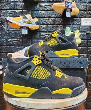 Air Jordan 4 'Thunder' - Gently Enjoyed (Used) Men 10