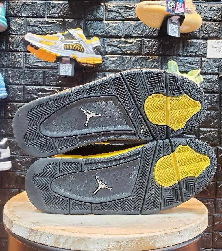 Air Jordan 4 'Thunder' - Gently Enjoyed (Used) Men 10