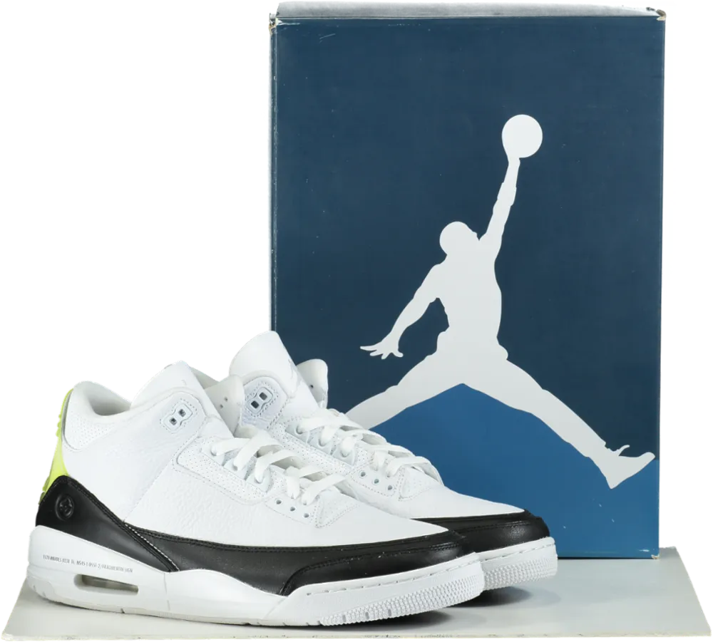 Air Jordan DA3595 White/Black Retro 3 SP Trainers  UK 11.5  