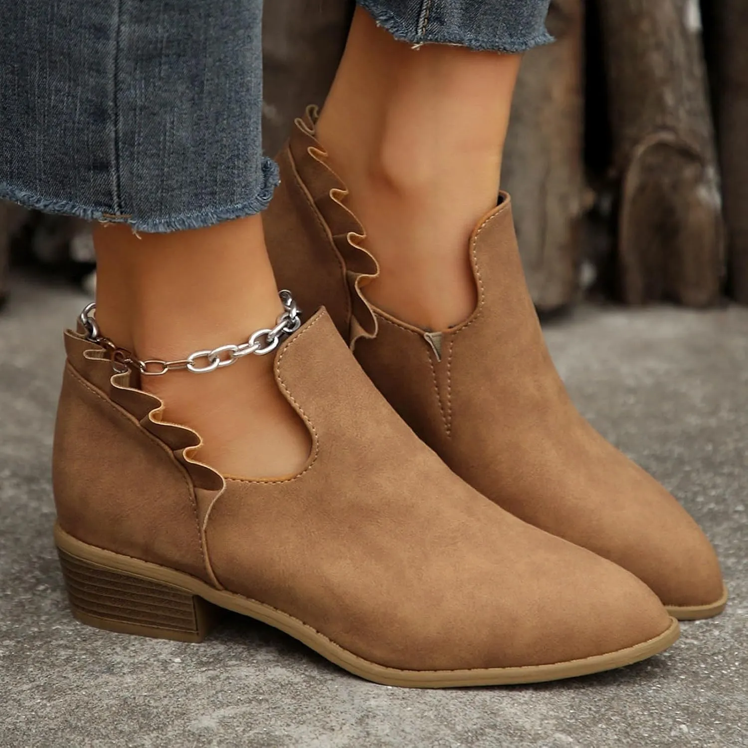 White Cowgirl Boots Woman Side Zipper Ankle Boots Suede Pointy Toe Block Chunky Short Heels Girls Ladies Fall Winter