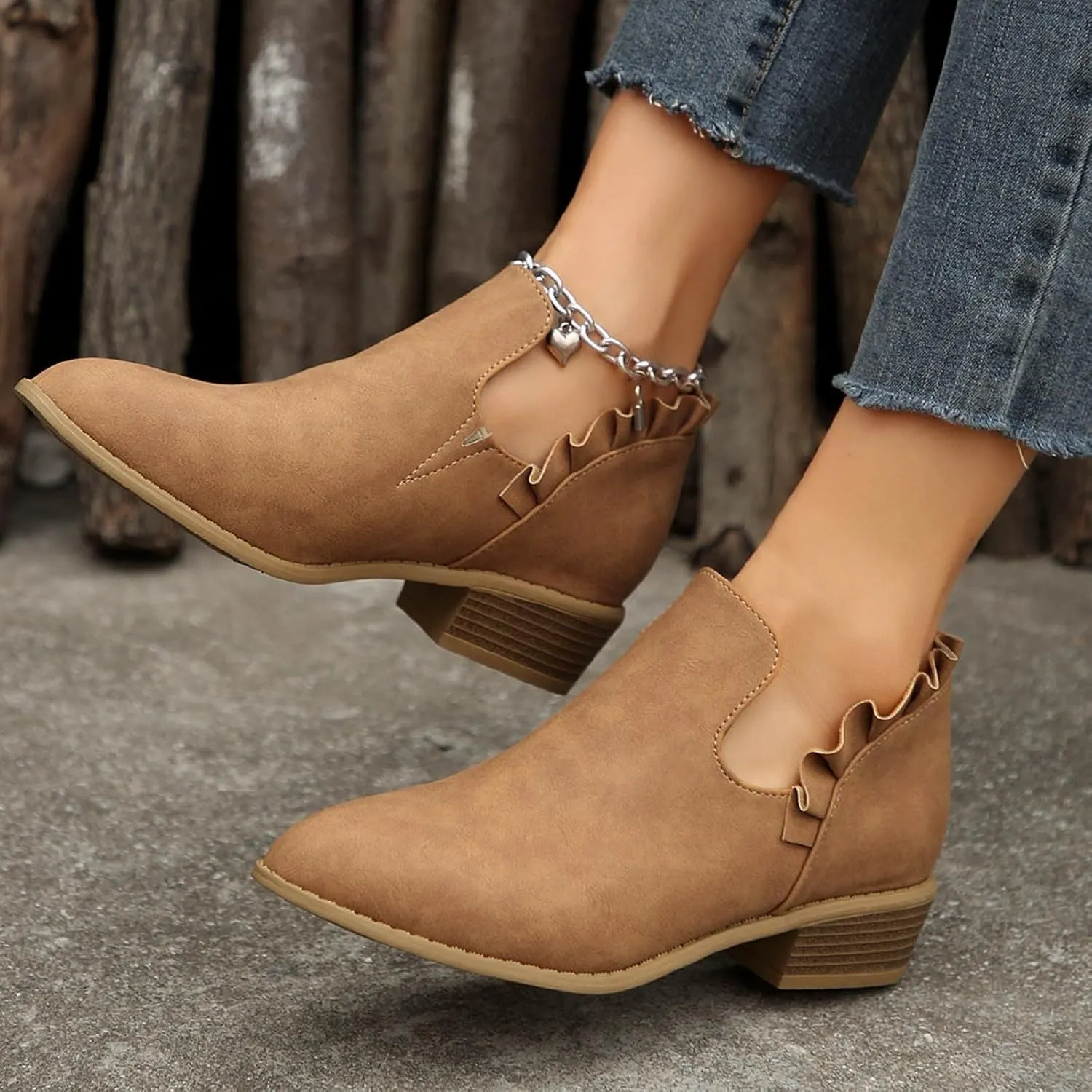 White Cowgirl Boots Woman Side Zipper Ankle Boots Suede Pointy Toe Block Chunky Short Heels Girls Ladies Fall Winter